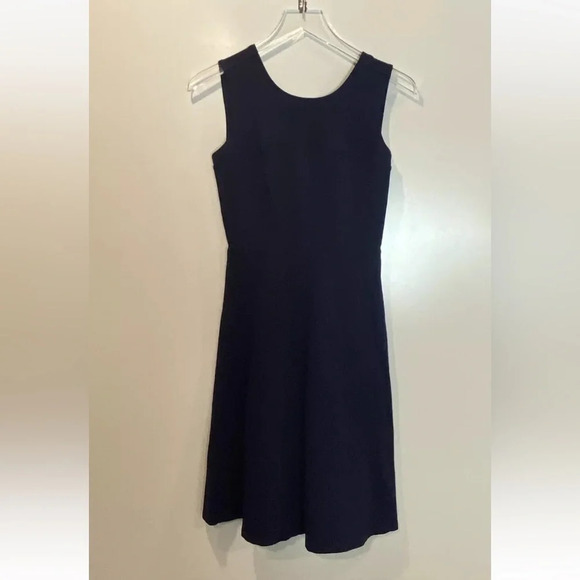 Lands' End Navy Blue Sleeveless Stretch Knit Dress Womens Size 2 (972) - Picture 1 of 4